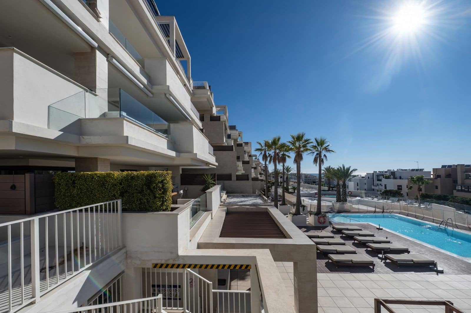 3 chambre Appartement à vendre à La Cala de Mijas avec piscine garage - 749 000 € (Ref: 9564897)