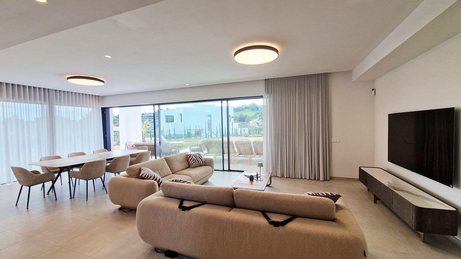 Chalet de 4 habitaciones en Mijas Costa en venta con piscina garaje - 2.000.000 € (Ref: 9564898)