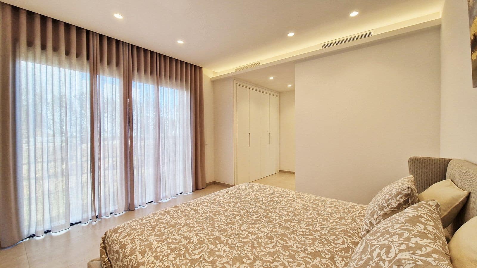 Chalet de 4 habitaciones en Mijas Costa en venta con piscina garaje - 2.000.000 € (Ref: 9564898)