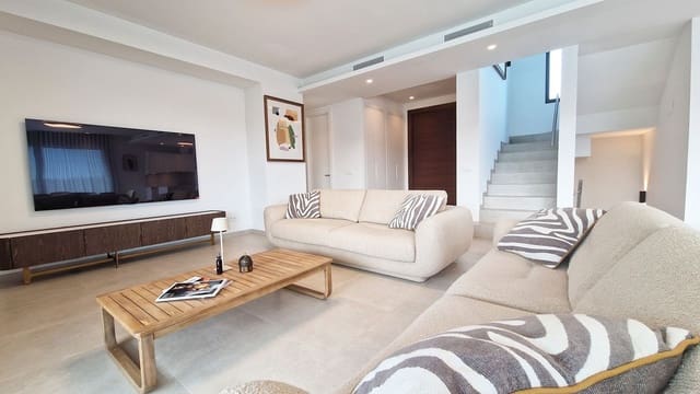 4 slaapkamer Villa te koop in Mijas Costa, Mijas met zwembad garage - € 2.000.000 (Ref: 9564898)