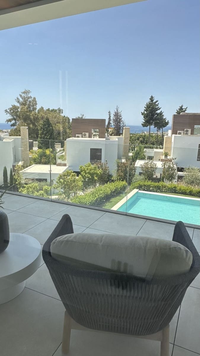 5 bedroom Villa for sale in Marbella with pool garage - € 4,500,000 (Ref: 9564899)