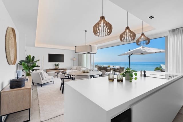 2 sovrum Takvåning till salu i Benalmádena med pool garage - 1 350 000 € (Ref: 9574086)