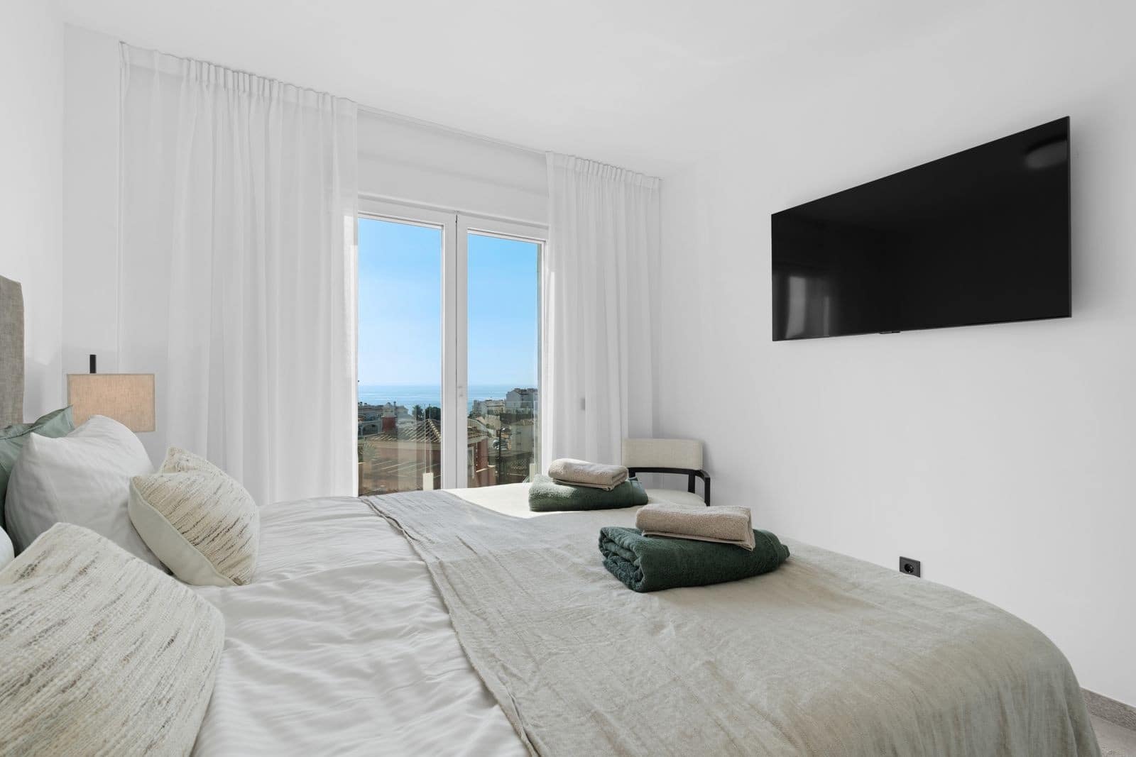 2 soveværelse Penthouse til salg i Benalmadena med swimmingpool garage - € 1.350.000 (Ref: 9574086)
