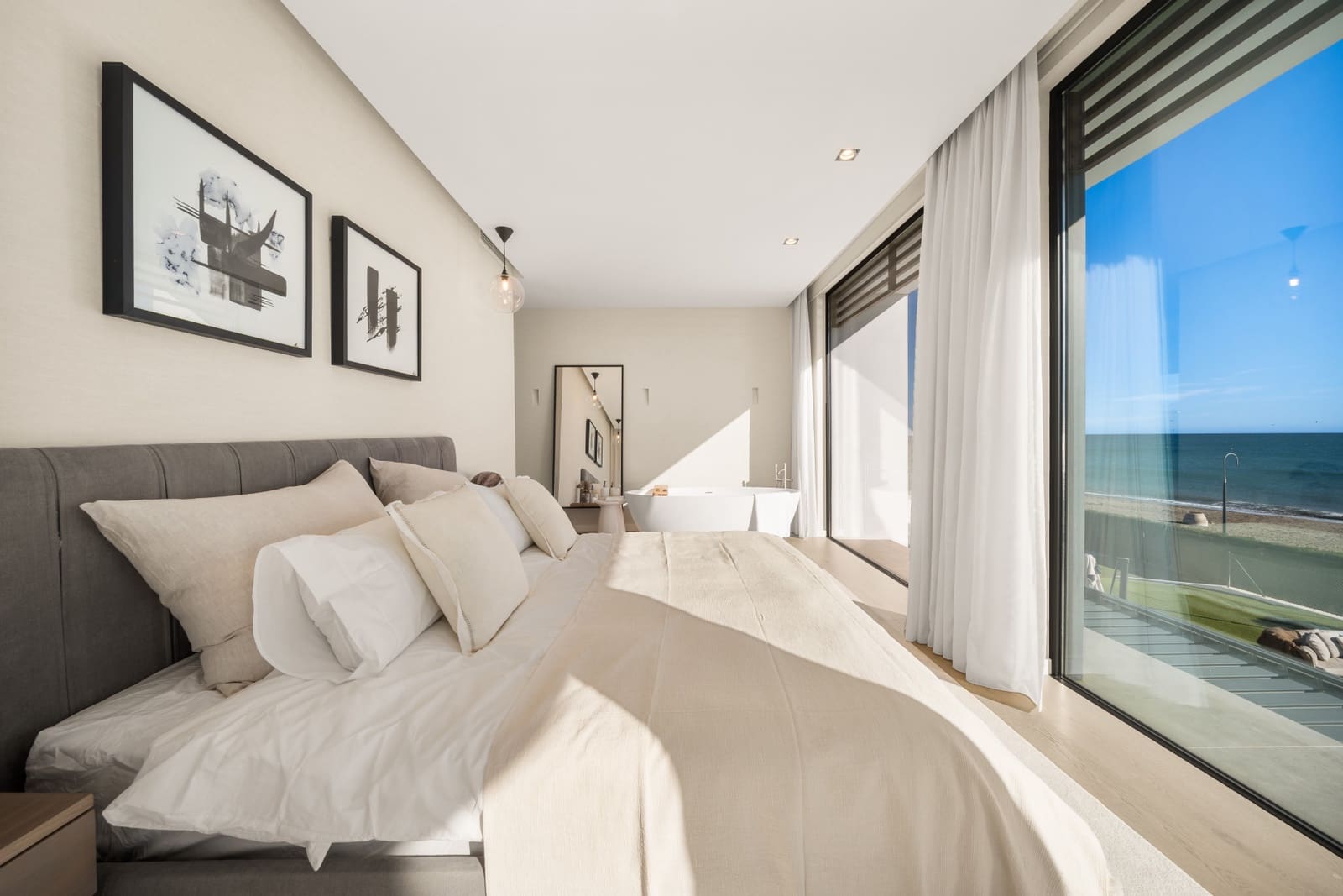 5 sovrum Villa till salu i Estepona med pool garage - 6 200 000 € (Ref: 9582462)