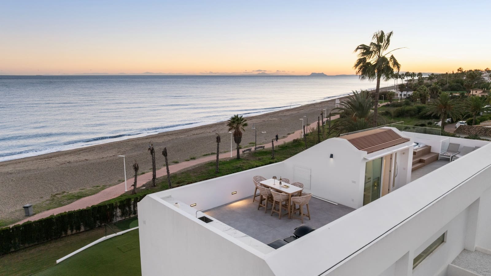 5 sovrum Villa till salu i Estepona med pool garage - 6 200 000 € (Ref: 9582462)