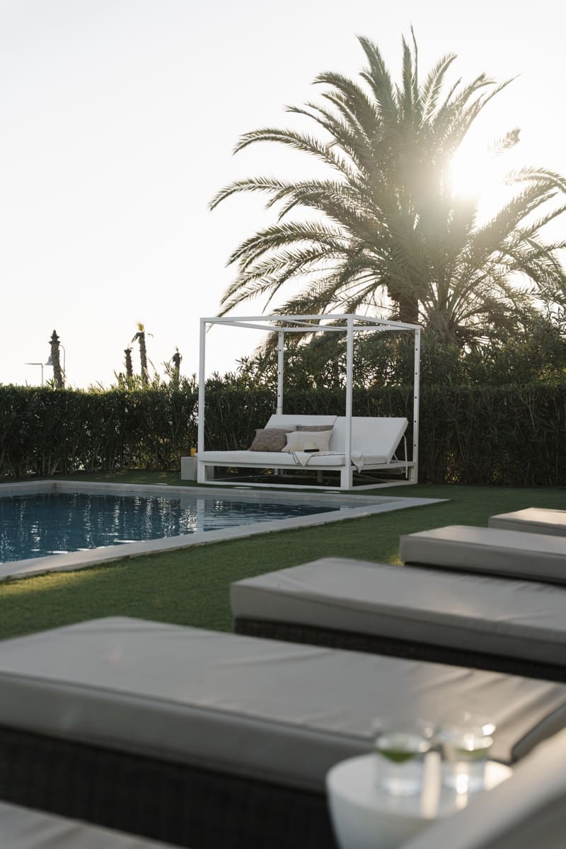 5 bedroom Villa for sale in Estepona with pool garage - € 5,995,000 (Ref: 9582462)