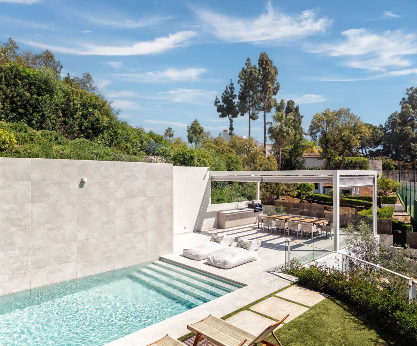 5 Zimmer Villa zu verkaufen in Marbella mit Pool Garage - 4.200.000 € (Ref: 9582467)