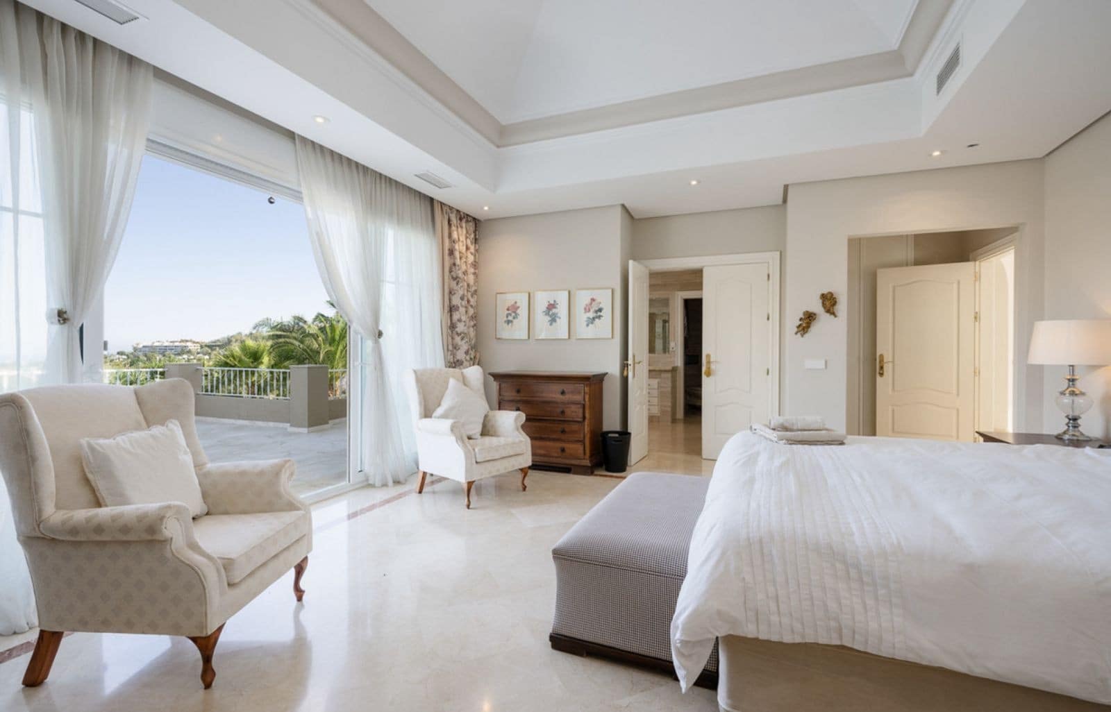 7 bedroom Villa for sale in Nueva Andalucia with pool garage - € 5,595,000 (Ref: 9582468)