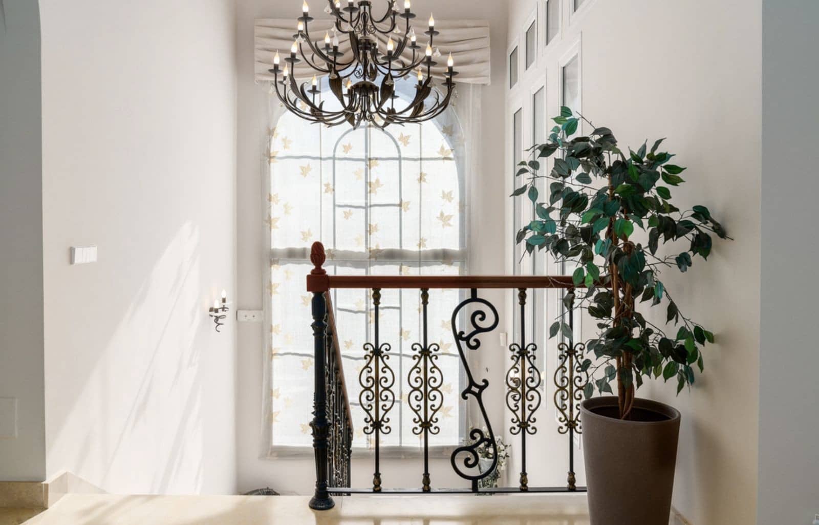 7 bedroom Villa for sale in Nueva Andalucia with pool garage - € 5,595,000 (Ref: 9582468)