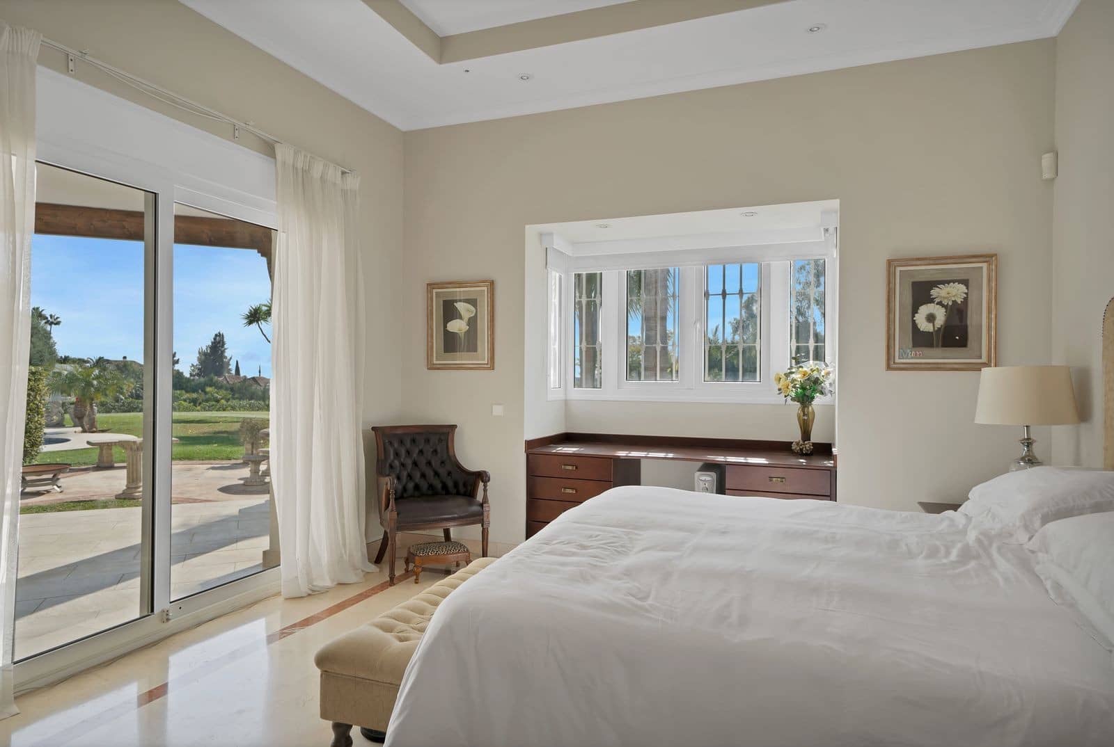 7 bedroom Villa for sale in Nueva Andalucia with pool garage - € 5,595,000 (Ref: 9582468)