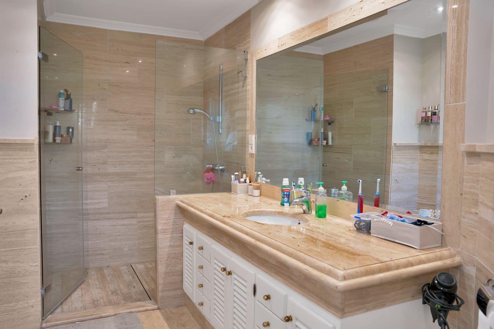 7 bedroom Villa for sale in Nueva Andalucia with pool garage - € 5,595,000 (Ref: 9582468)