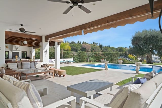 7 sovrum Villa till salu i Nueva Andalucia, Marbella med pool garage - 5 595 000 € (Ref: 9582468)