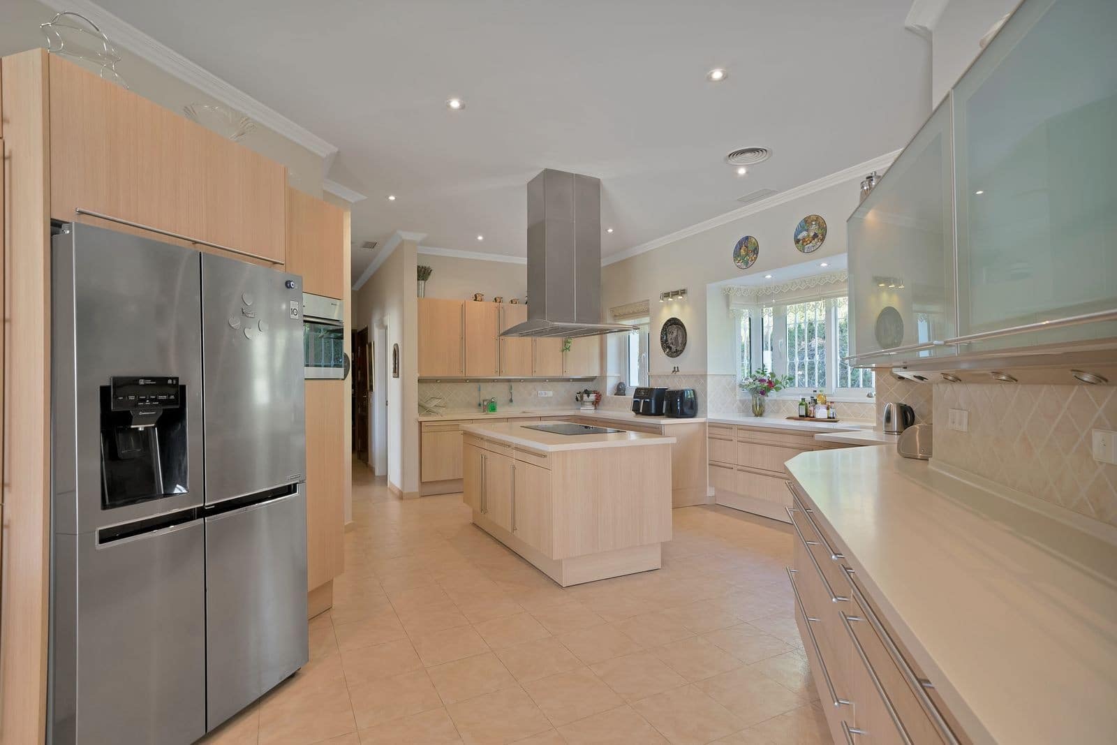 7 sovrum Villa till salu i Nueva Andalucia med pool garage - 5 595 000 € (Ref: 9582468)