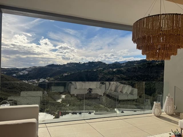 3 soveværelse Penthouse til salg i Benahavís med swimmingpool garage - € 1.495.000 (Ref: 9582469)