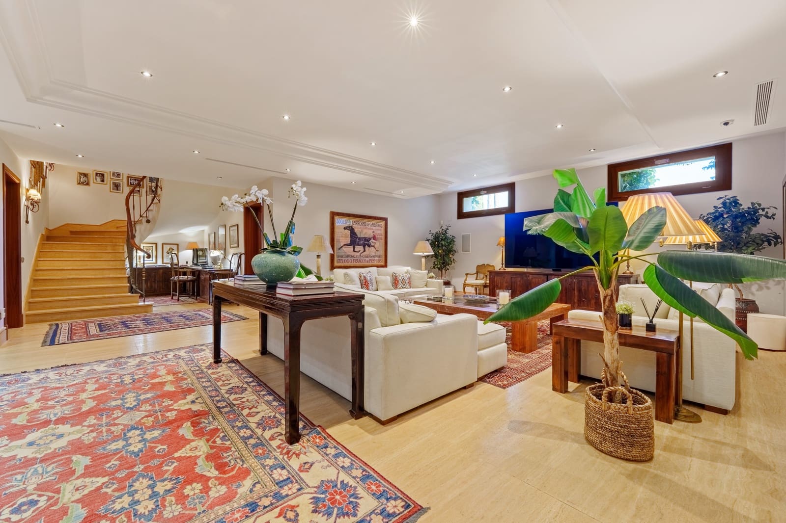 6 sypialnia Willa na sprzedaż w Marbella z basenem garażem - 8 950 000 € (Ref: 9585987)