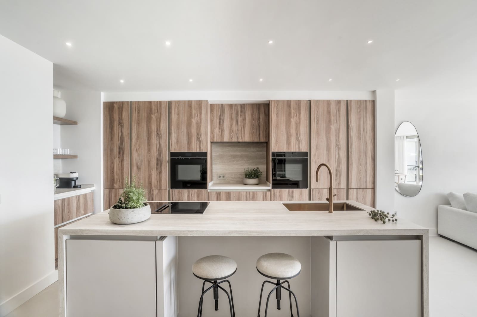 3 soveværelse Lejlighed til salg i Nueva Andalucia med swimmingpool garage - € 1.050.000 (Ref: 9594809)