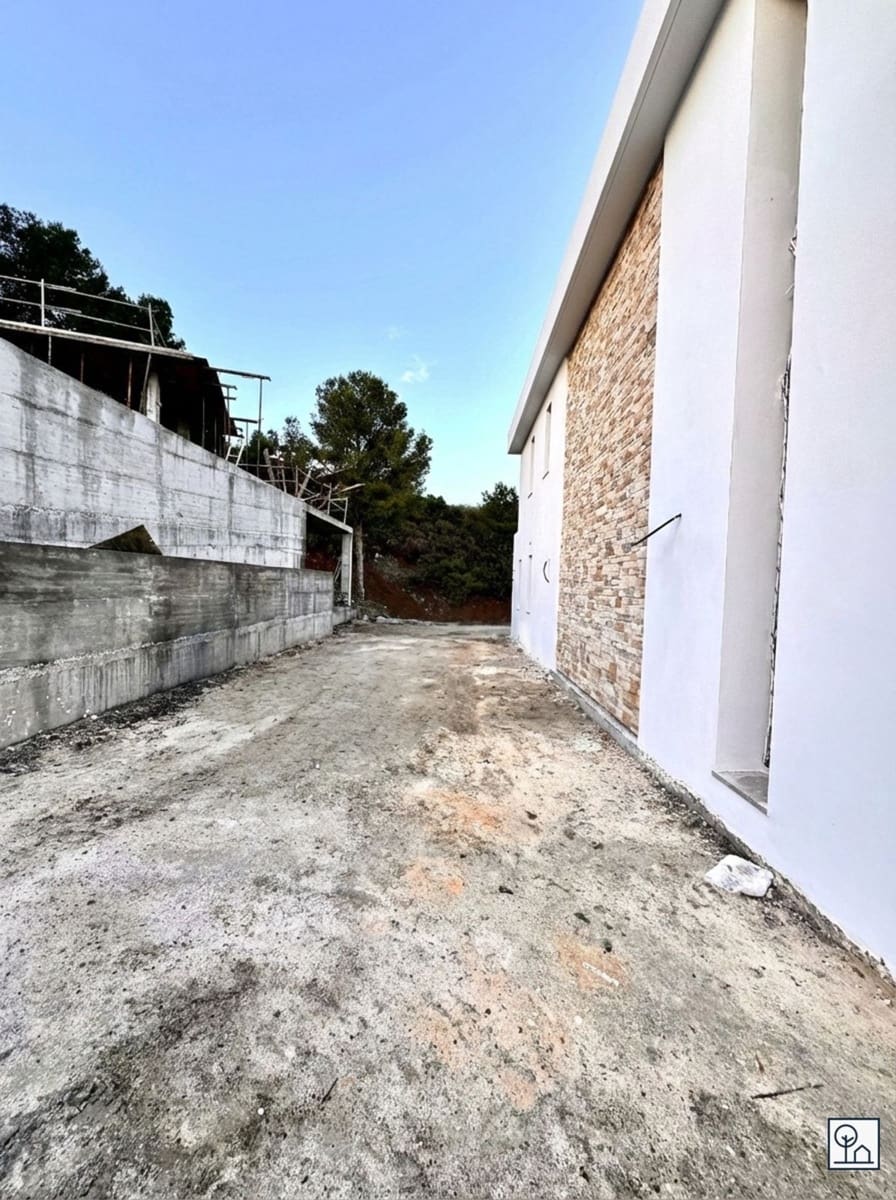 4 soveværelse Villa til salg i Mijas med swimmingpool garage - € 1.850.000 (Ref: 9598728)