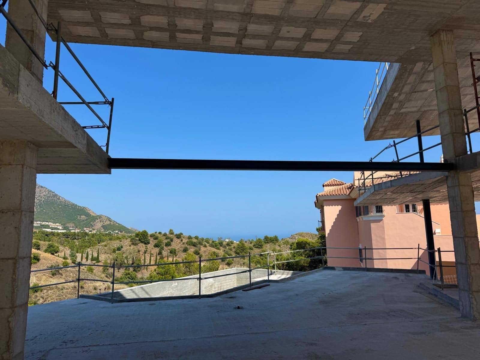 4 soveværelse Villa til salg i Mijas med swimmingpool garage - € 1.850.000 (Ref: 9598728)