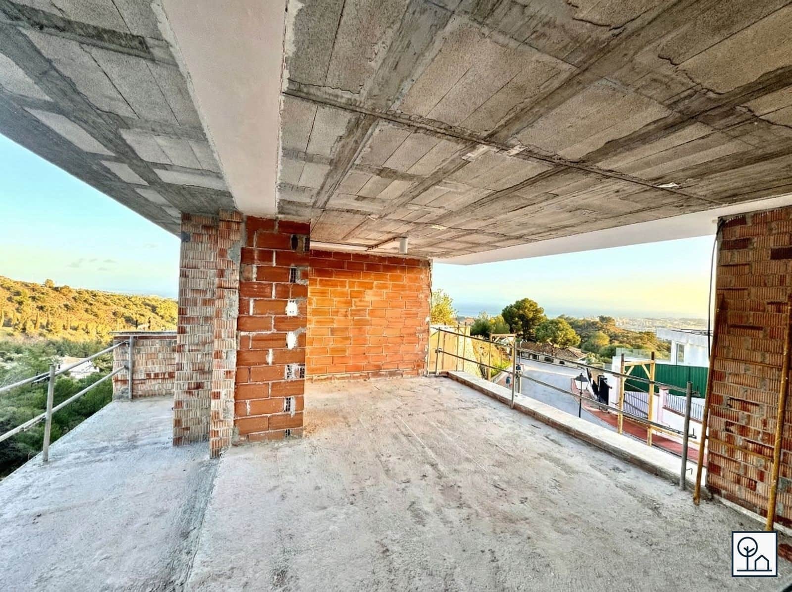 4 soveværelse Villa til salg i Mijas med swimmingpool garage - € 1.850.000 (Ref: 9598728)