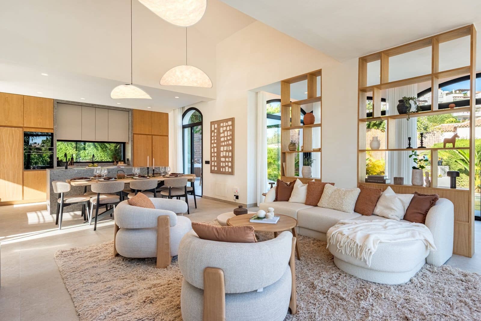 Chalet de 4 habitaciones en Nueva Andalucia en venta con piscina garaje - 3.495.000 € (Ref: 9598731)
