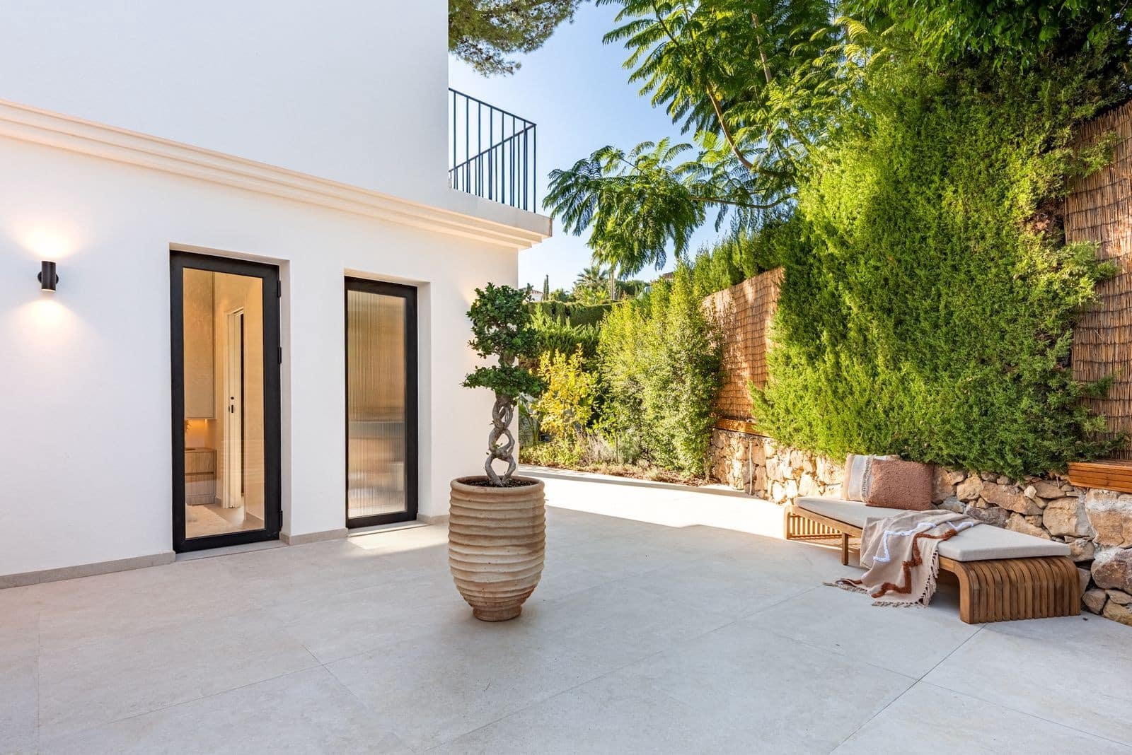 Chalet de 4 habitaciones en Nueva Andalucia en venta con piscina garaje - 3.495.000 € (Ref: 9598731)
