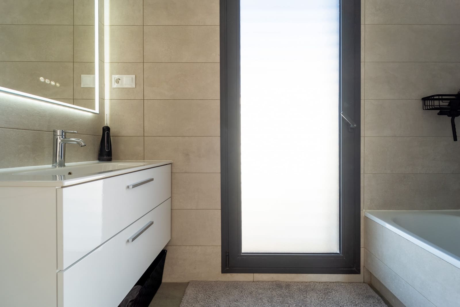 Pareado de 3 habitaciones en Riviera del Sol en venta con piscina garaje - 659.000 € (Ref: 9602588)