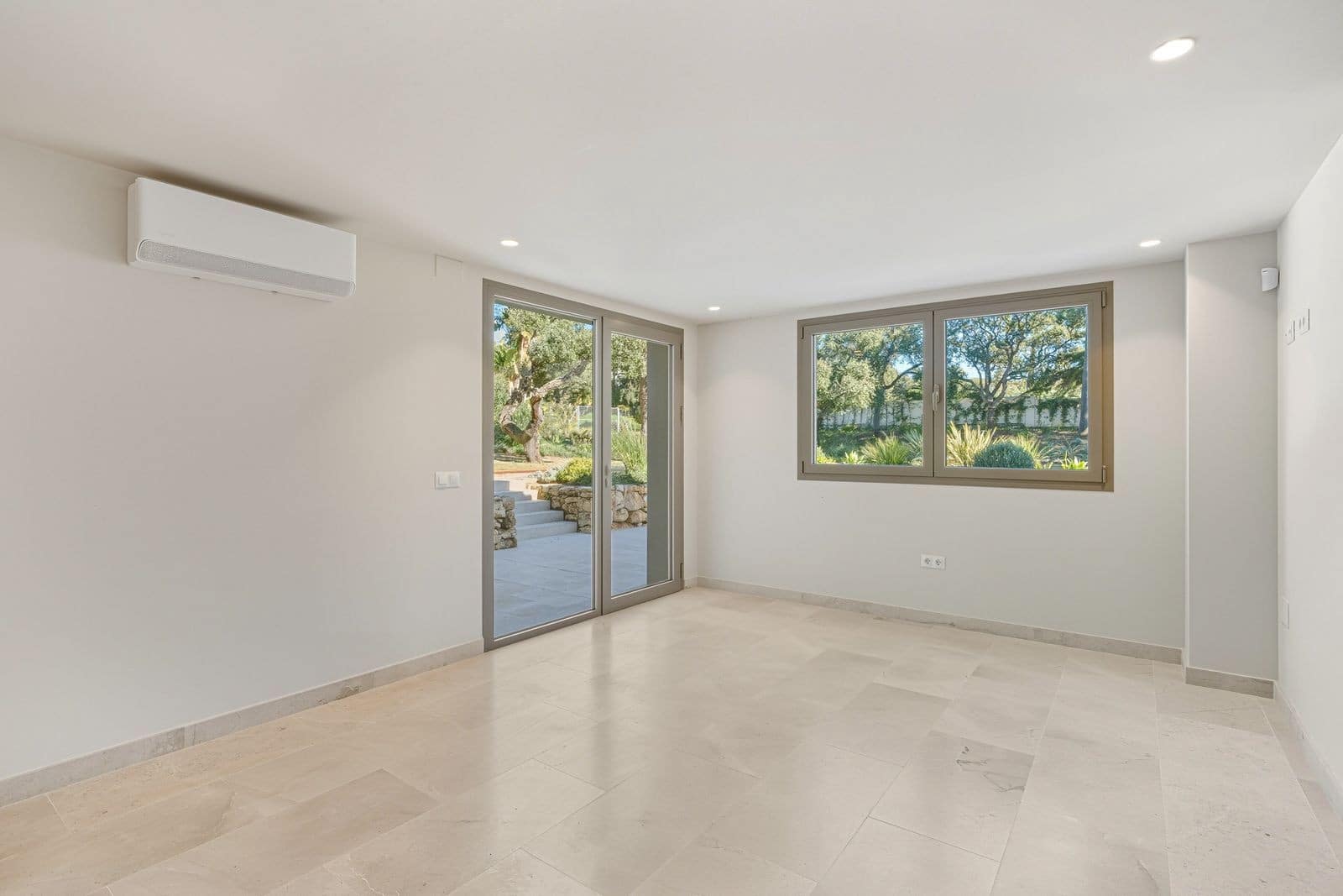 4 chambre Villa/Maison à vendre à Marbella avec piscine garage - 3 900 000 € (Ref: 9607638)