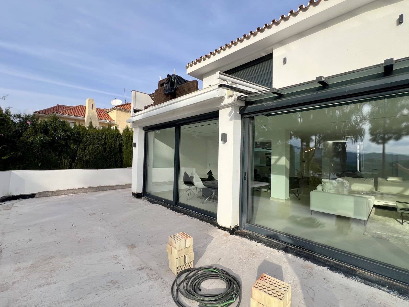 Chalet de 4 habitaciones en Nueva Andalucia en venta con piscina garaje - 2.790.000 € (Ref: 9607639)