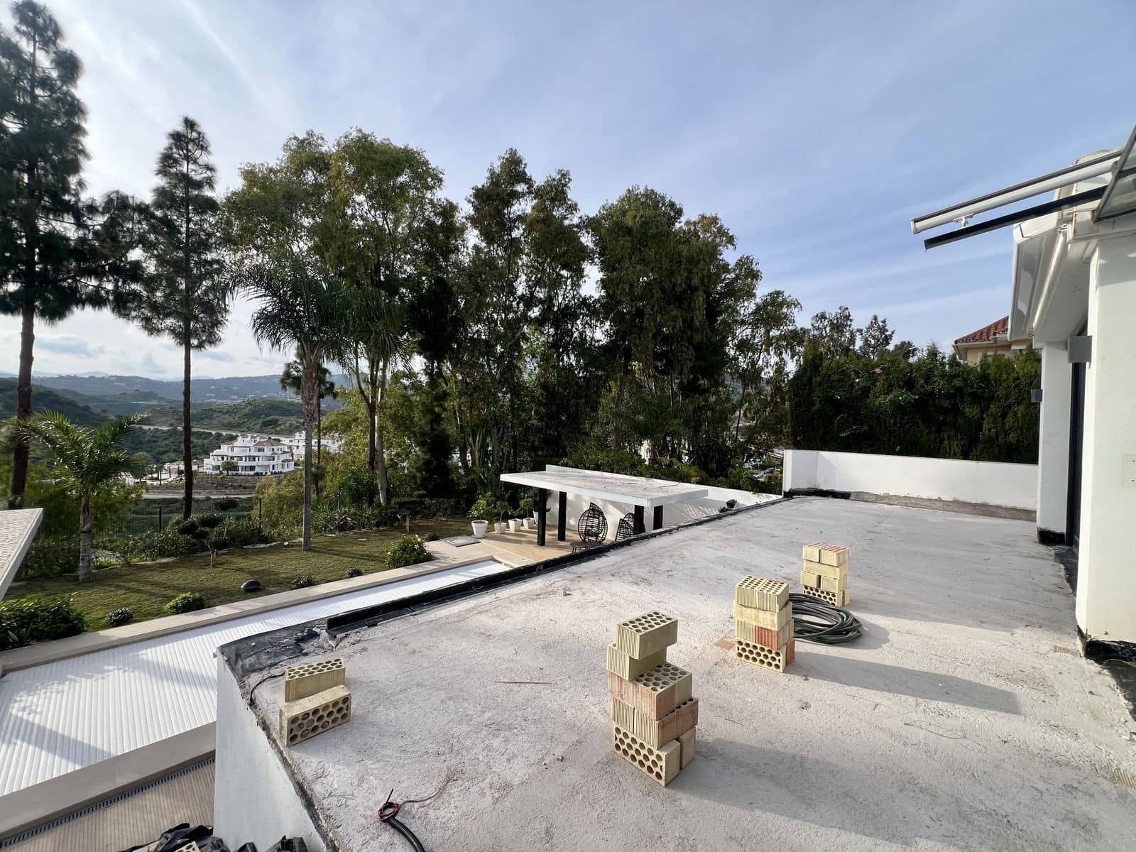Chalet de 4 habitaciones en Nueva Andalucia en venta con piscina garaje - 2.790.000 € (Ref: 9607639)