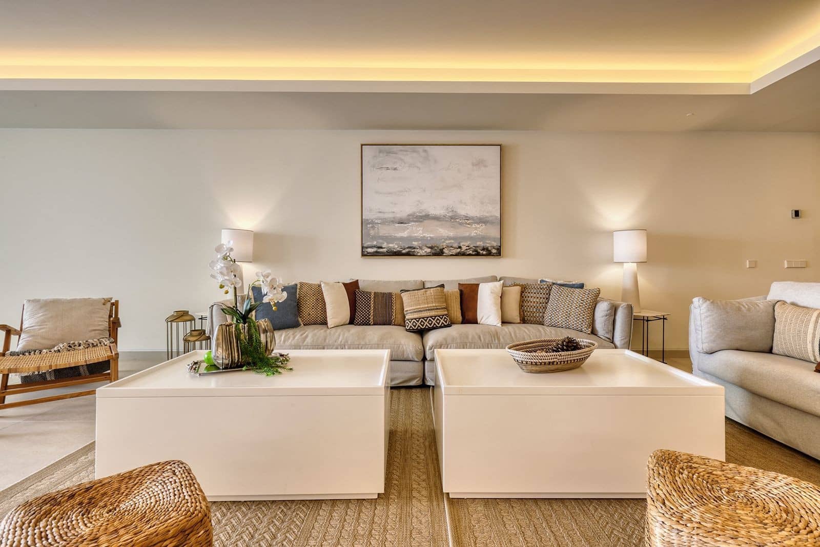 3 chambre Appartement à vendre à Estepona avec piscine garage - 2 150 000 € (Ref: 9607640)