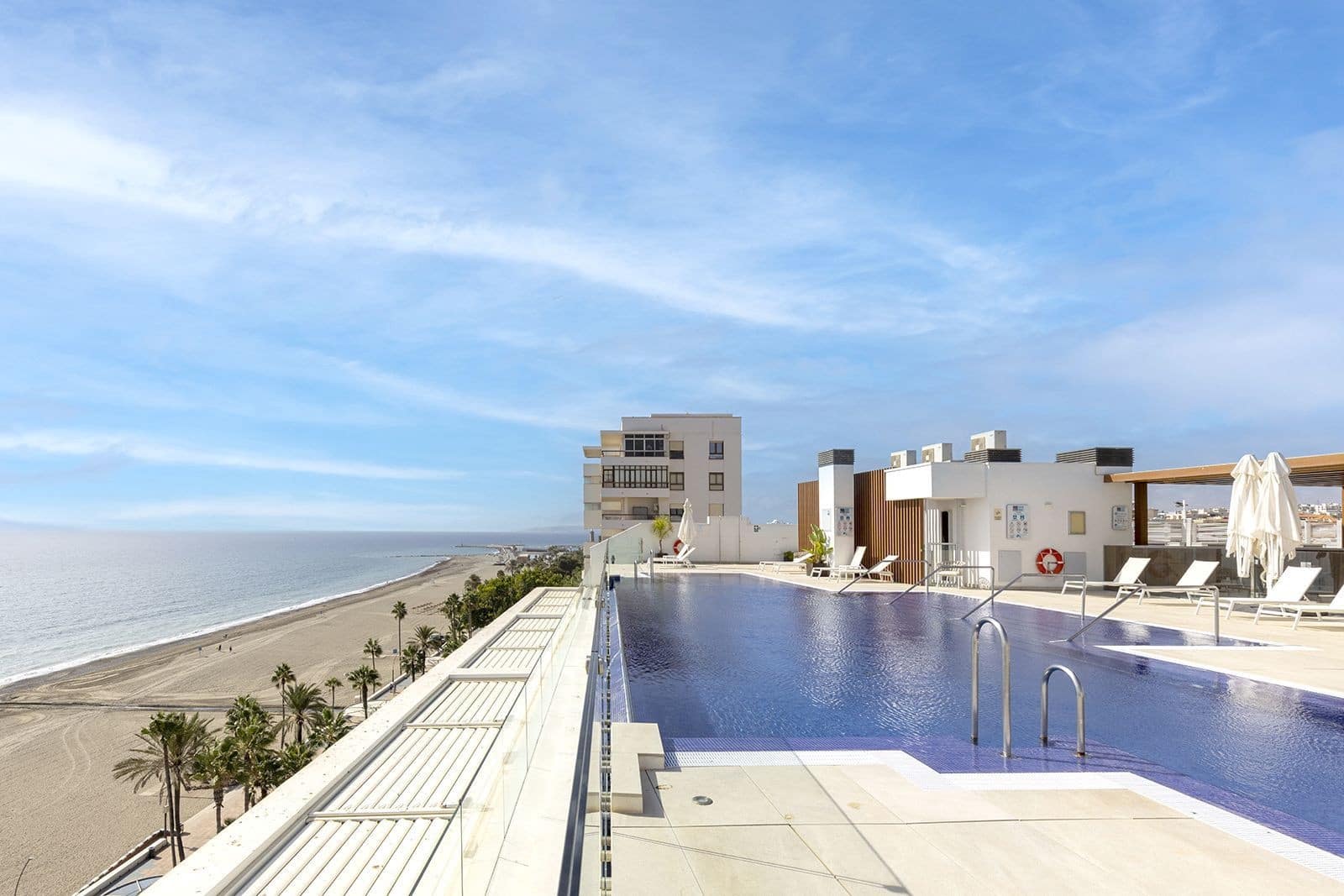 3 bedroom Apartment for sale in Estepona with pool garage - € 2,150,000 (Ref: 9607640)