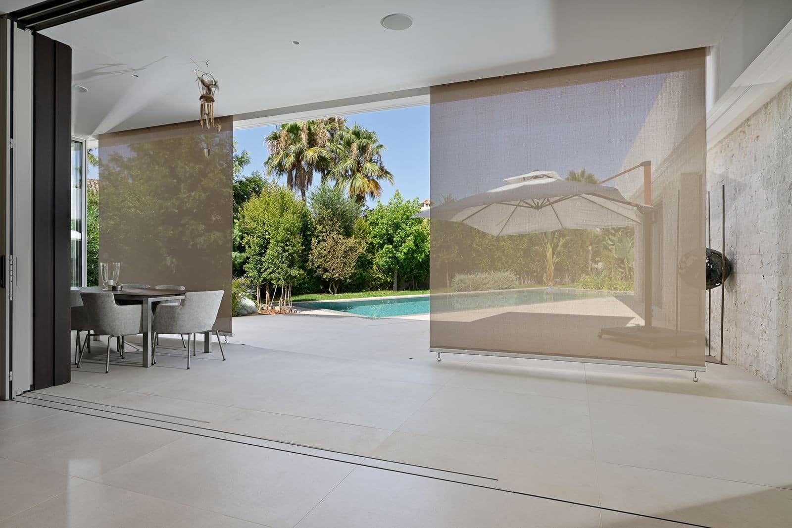 6 bedroom Villa for sale in Marbella with pool garage - € 3,500,000 (Ref: 9607644)