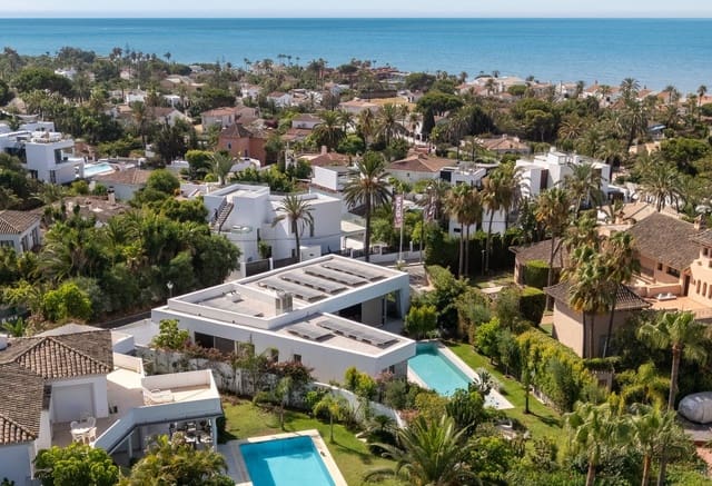 6 sovrum Villa till salu i Marbella med pool garage - 3 500 000 € (Ref: 9607644)