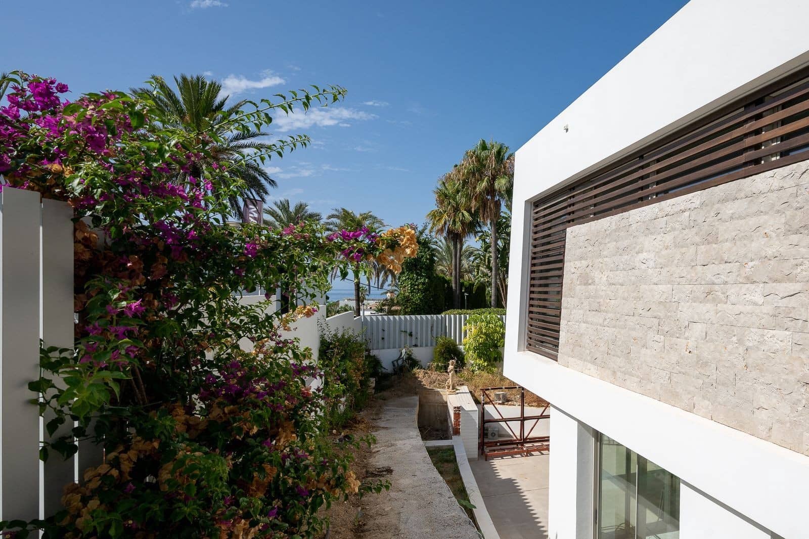 6 Zimmer Villa zu verkaufen in Marbella mit Pool Garage - 3.250.000 € (Ref: 9607644)