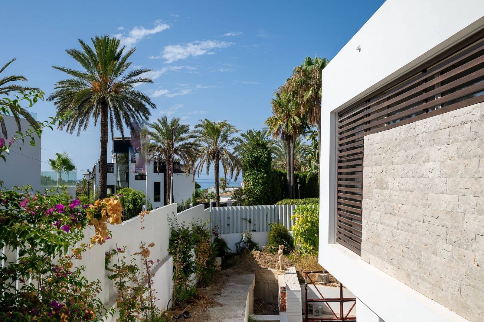 6 Zimmer Villa zu verkaufen in Marbella mit Pool Garage - 3.250.000 € (Ref: 9607644)