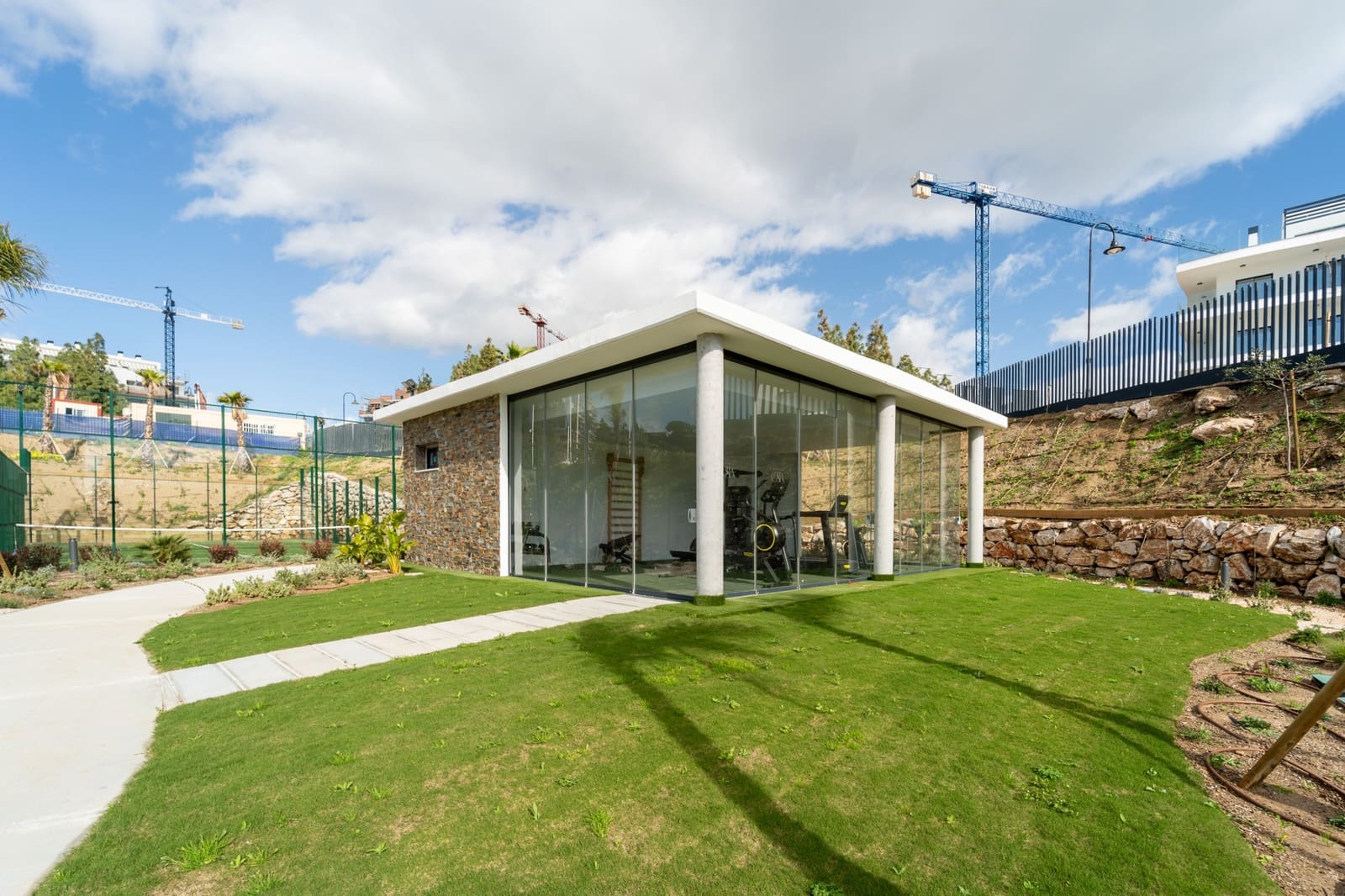 2 sypialnia Apartament na sprzedaż w Mijas Costa z basenem garażem - 455 000 € (Ref: 9611245)