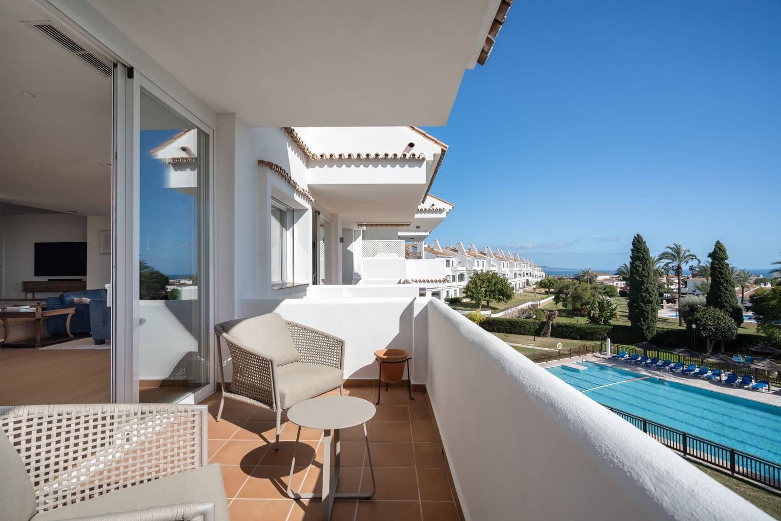 3 soveværelse Lejlighed til salg i Nueva Andalucia med swimmingpool garage - € 1.600.000 (Ref: 9611247)