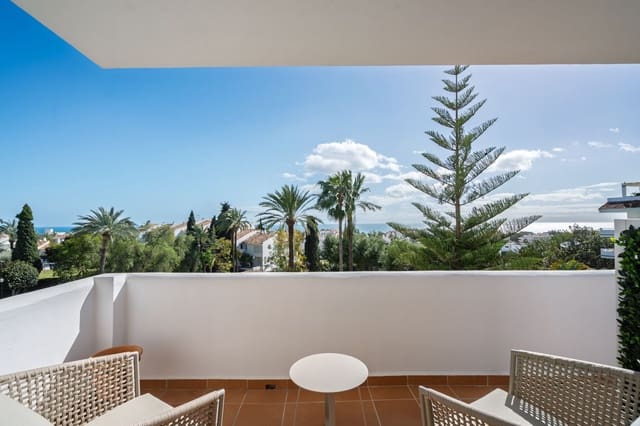 3 soverom Leilighet til salgs i Nueva Andalucia, Marbella med svømmebasseng garasje - € 1 600 000 (Ref: 9611247)