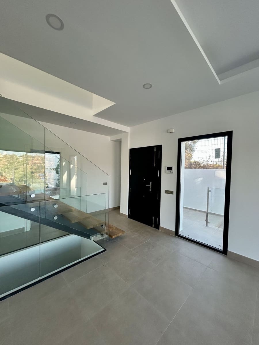 4 bedroom Villa for sale in Campo Mijas with pool garage - € 1,450,000 (Ref: 9611249)