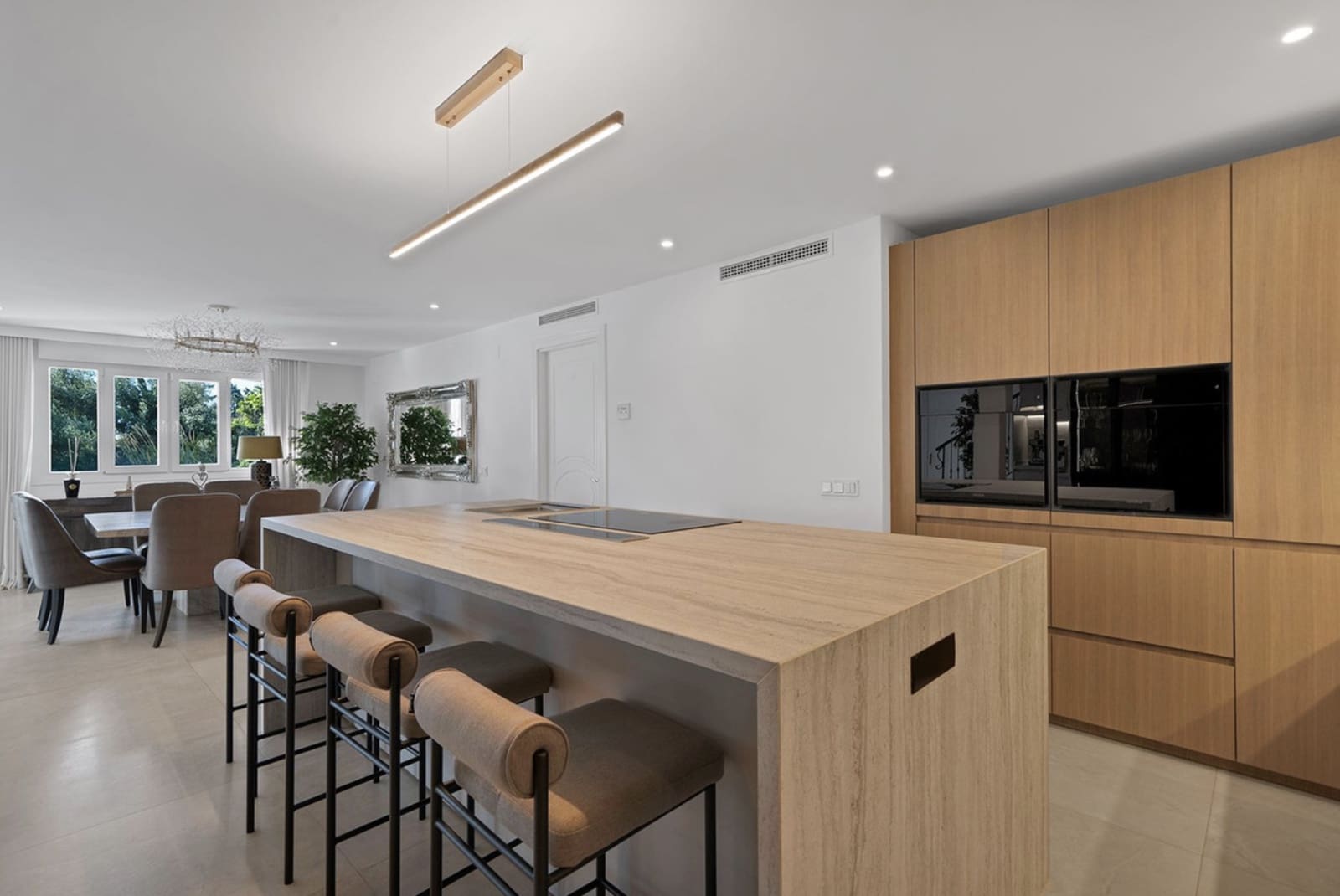 5 slaapkamer Villa te koop in Benalmadena met zwembad garage - € 1.600.000 (Ref: 9611250)