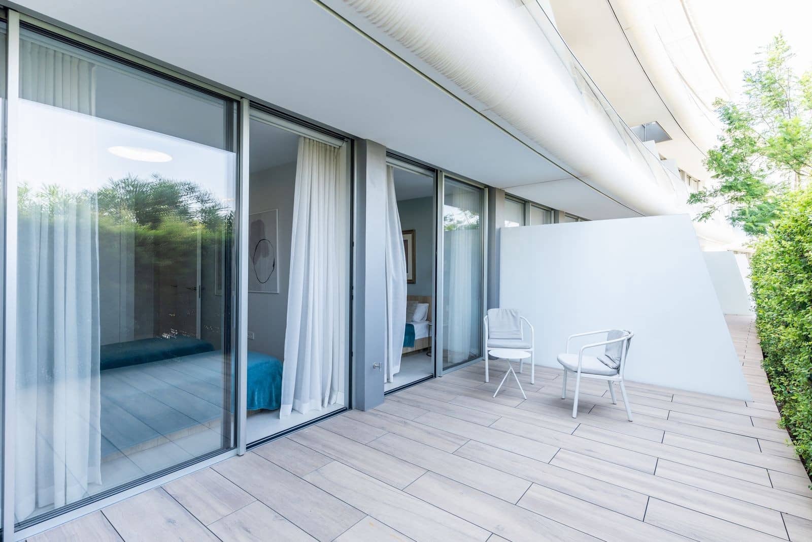 2 bedroom Apartment for sale in Estepona with pool garage - € 995,000 (Ref: 9611251)