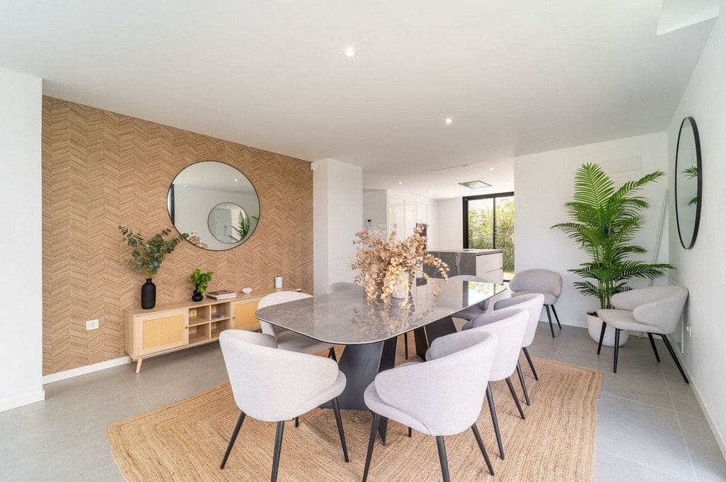 5 soveværelse Villa til salg i Estepona med swimmingpool garage - € 1.795.000 (Ref: 9611252)