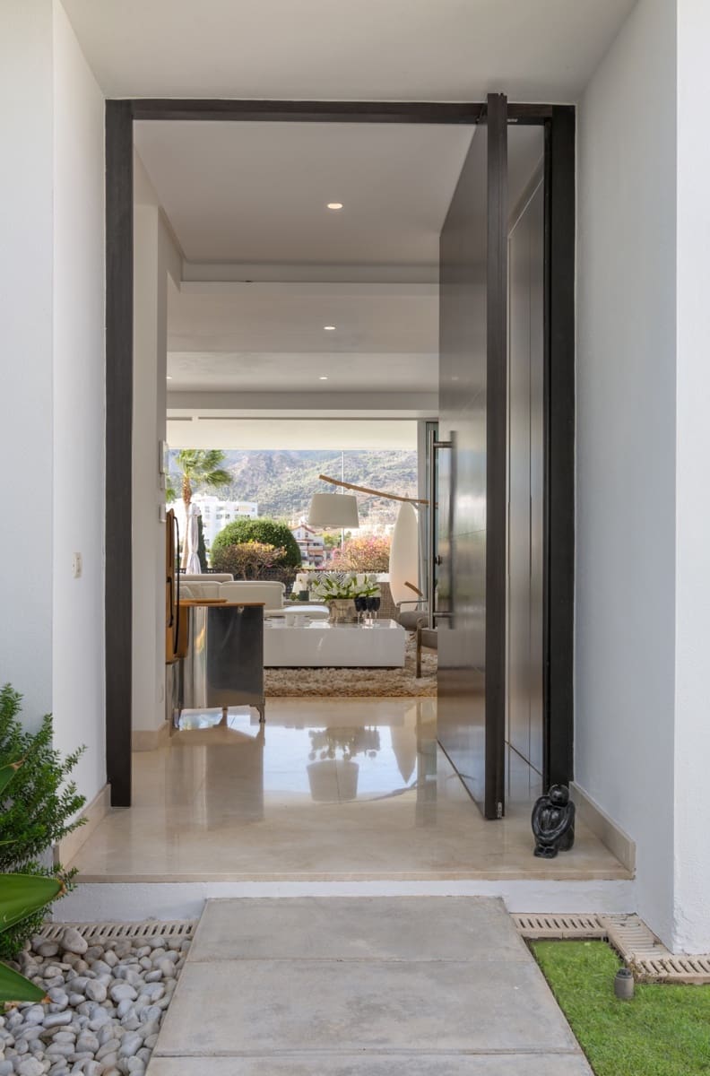 3 Zimmer Villa zu verkaufen in Marbella mit Pool Garage - 2.295.000 € (Ref: 9625415)