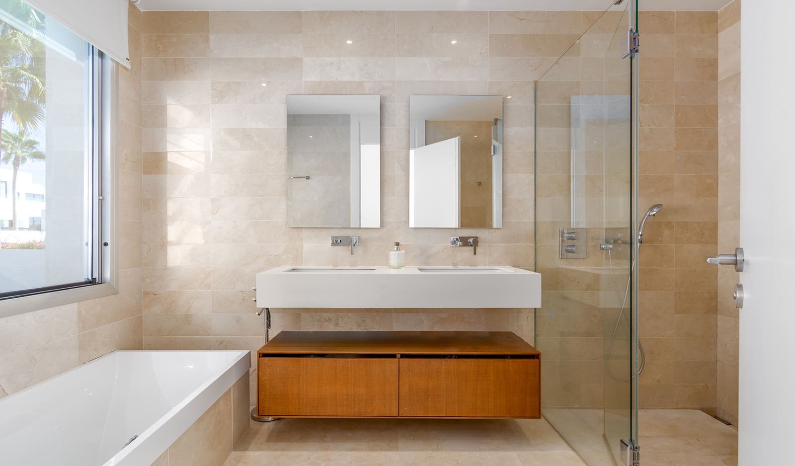 3 Zimmer Villa zu verkaufen in Marbella mit Pool Garage - 2.295.000 € (Ref: 9625415)