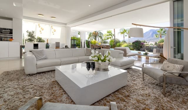 3 Zimmer Villa zu verkaufen in Marbella mit Pool Garage - 2.295.000 € (Ref: 9625415)