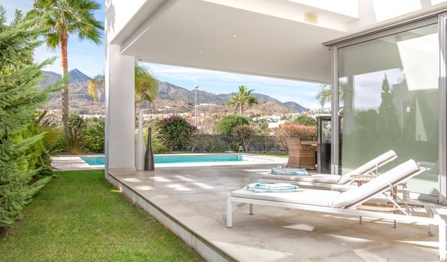3 Zimmer Villa zu verkaufen in Marbella mit Pool Garage - 2.295.000 € (Ref: 9625415)