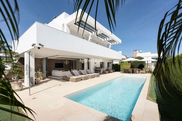 5 soveværelse Villa til salg i San Pedro de Alcantara, Marbella med swimmingpool garage - € 2.590.000 (Ref: 9625421)