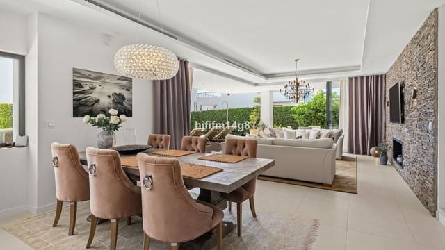 5 soveværelse Villa til salg i San Pedro de Alcantara, Marbella med swimmingpool garage - € 2.590.000 (Ref: 9625421)