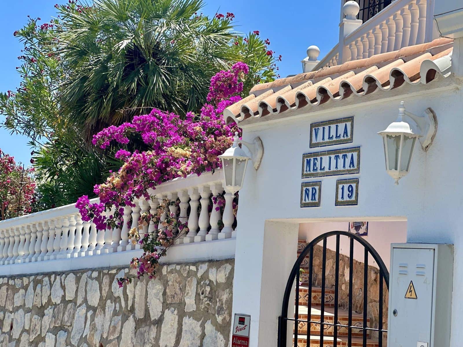 2 soverom Villa til salgs i Fuengirola med svømmebasseng garasje - € 640 000 (Ref: 9625422)