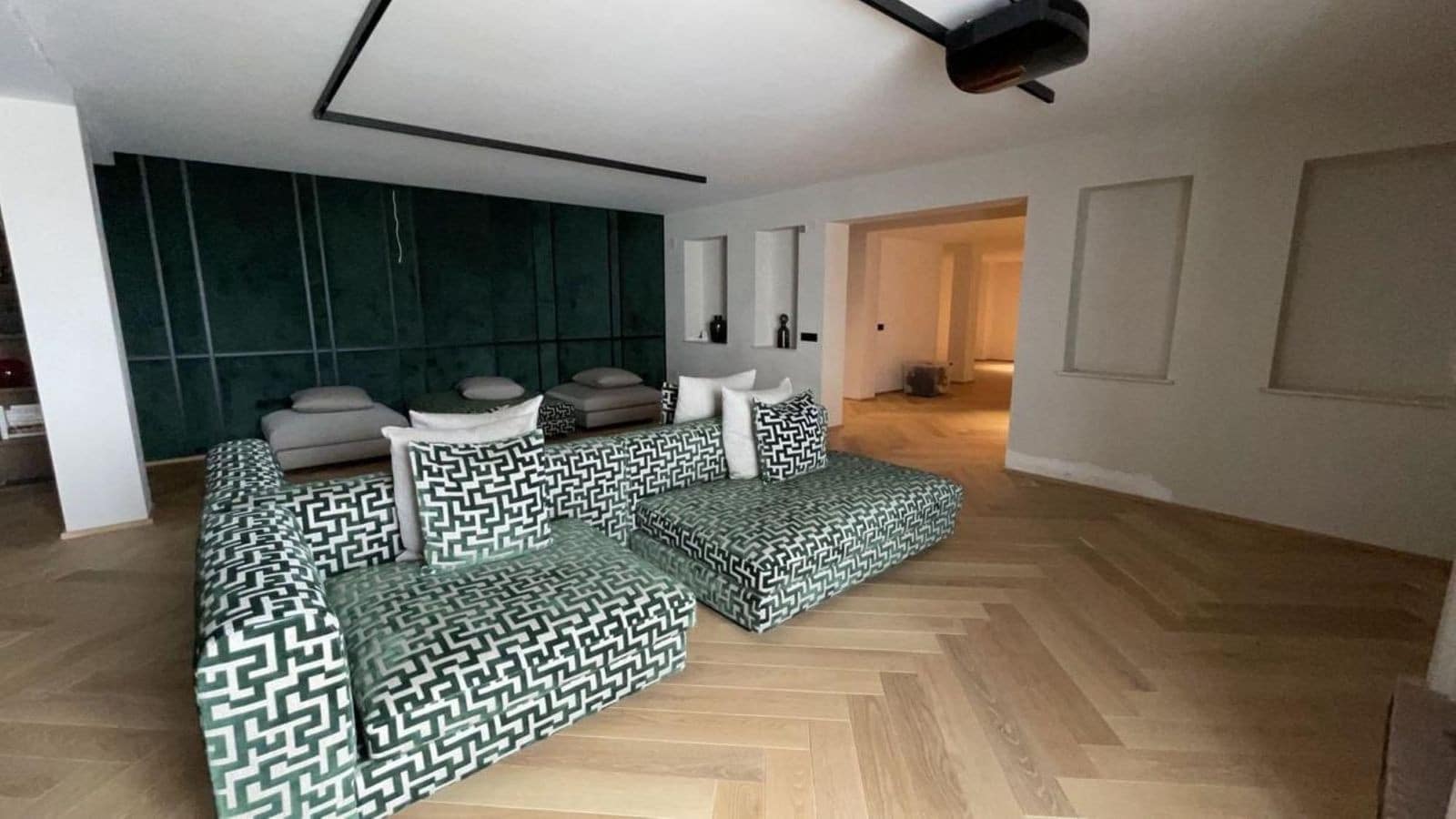 5 makuuhuone Huvila myytävänä paikassa Benahavis mukana uima-altaan 
autotalli - 5 000 000 € (Ref: 9625424)